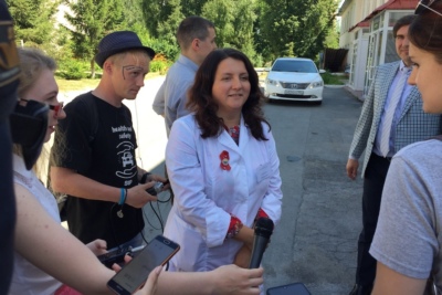 «Если не лечиться, дети останутся без мамы»: кто и как помогает женщинам с ВИЧ в Новосибирске 2